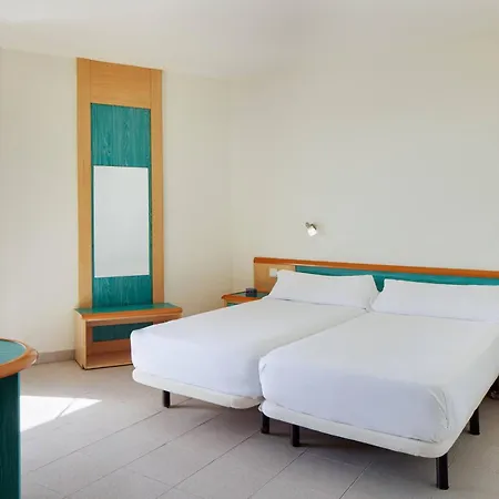 Hotel SOL by Meliá Tenerife 4*