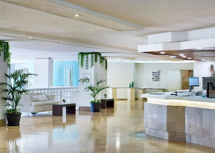 SOL by Meliá Tenerife Hotel 4*