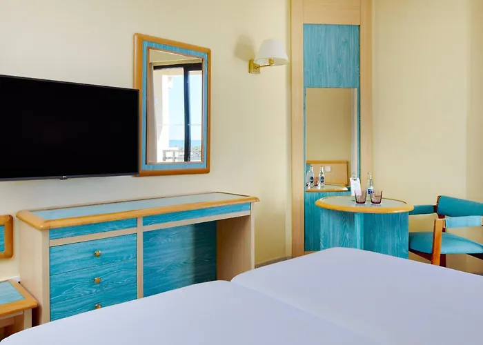 Hotel SOL by Meliá Tenerife 4*