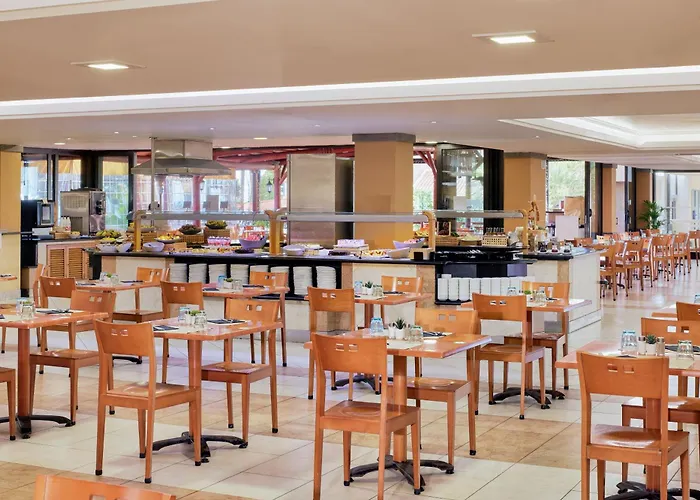 SOL by Meliá Tenerife 4*